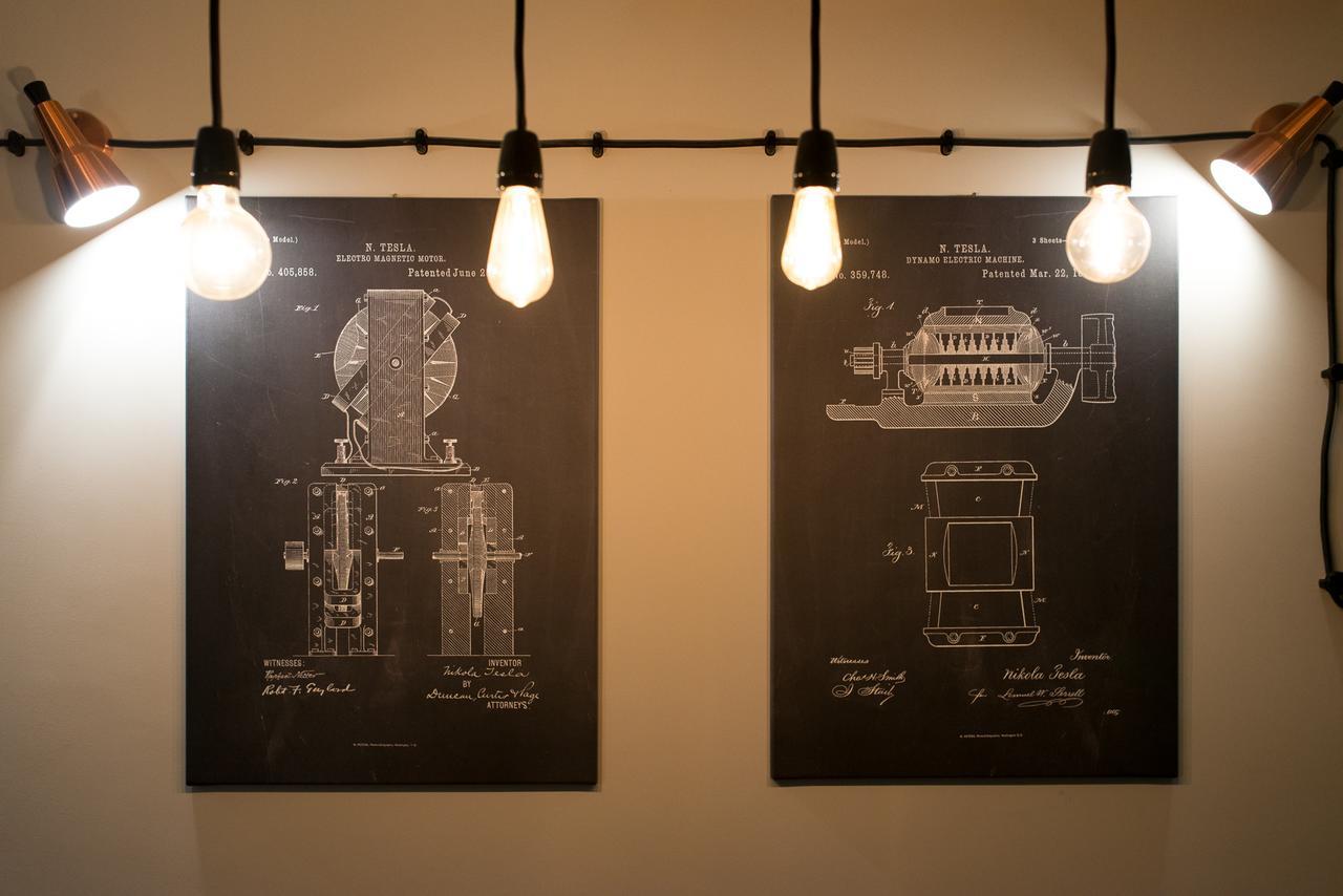 Nikola Tesla By Mythings Daire Varşova Dış mekan fotoğraf